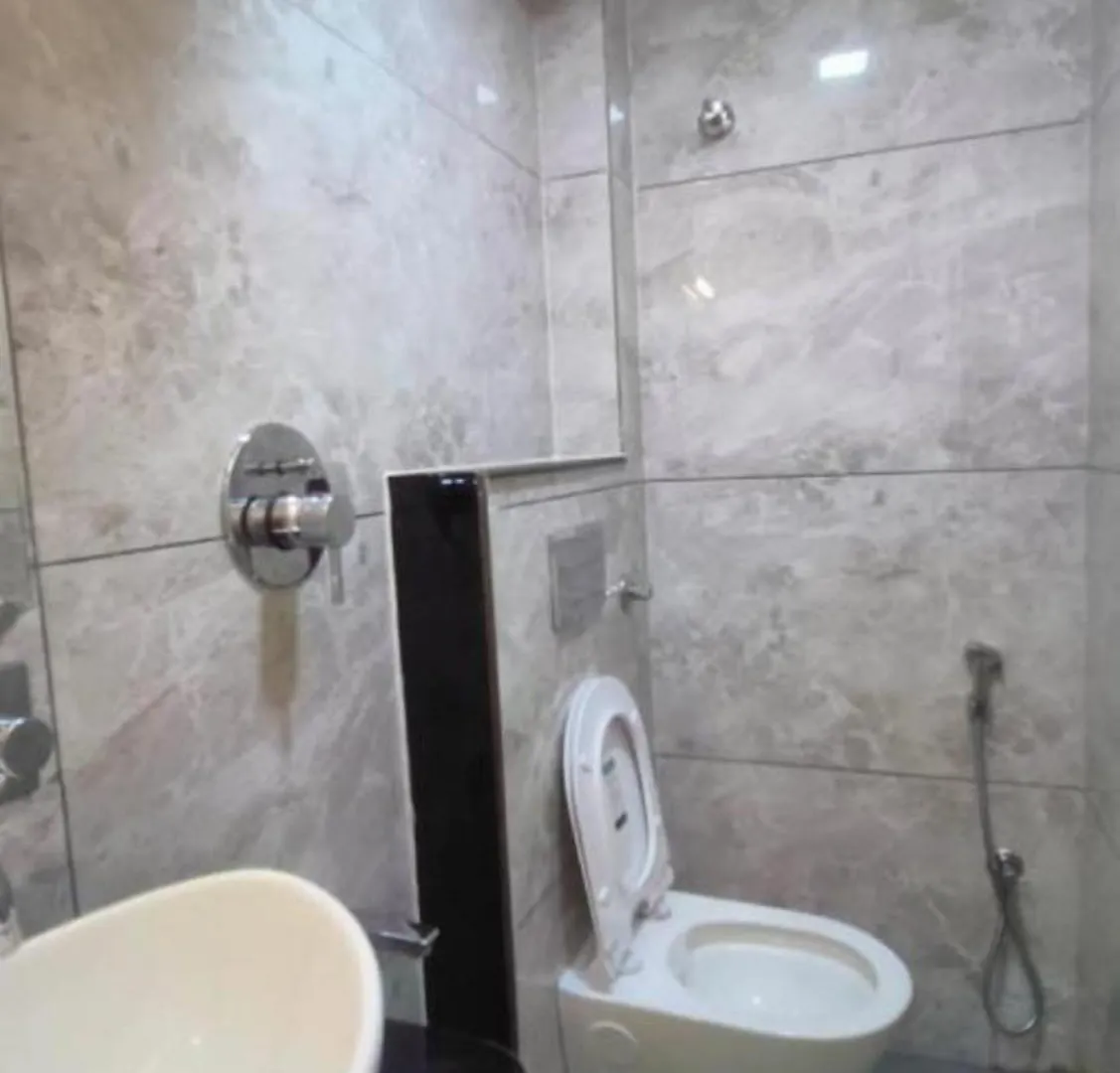Hotel Prakash Near Kashi Vishwanath & Assi Ghat Temple Free Wifi & Parking Varanasi