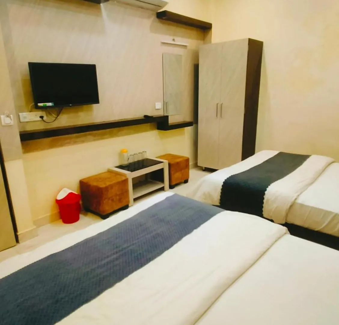 **  Hotel Prakash Near Kashi Vishwanath & Assi Ghat Temple Free Wifi & Parking Varanasi Índia